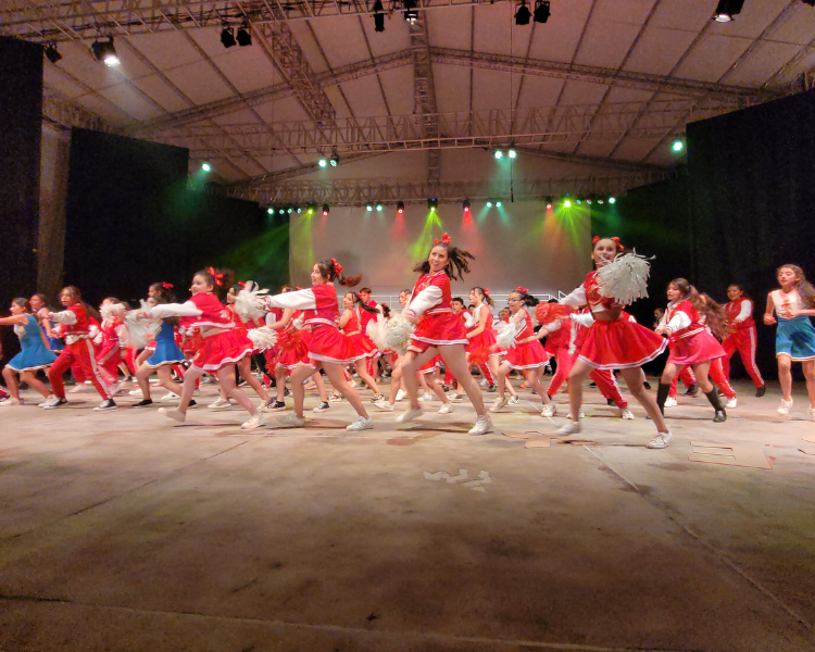 Refous High School Musical